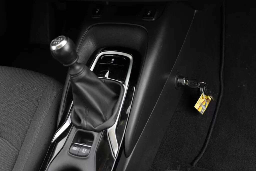 1. gearbox lock 2